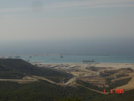 omarito-0101@hotmail.com